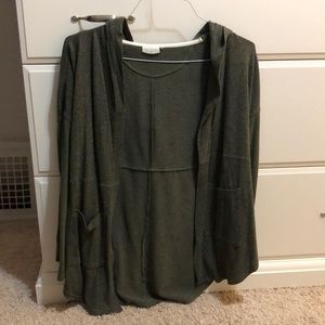 Urban outfitters size small green cardigan